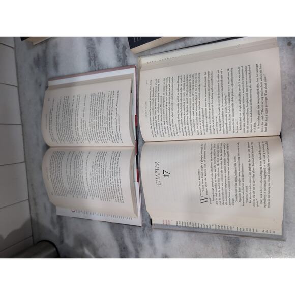 Sandra Brown Mixed Novel Bundle: Mean Streak, Smoke Screen, Deadline & Tough ... - Picture 6 of 12